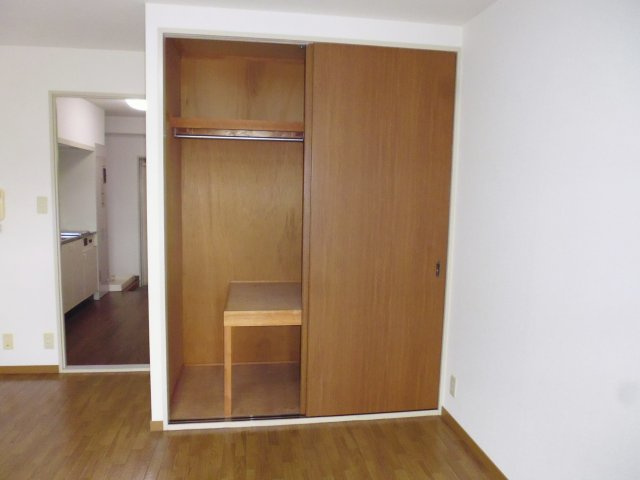 セルサス大道壱番館の収納