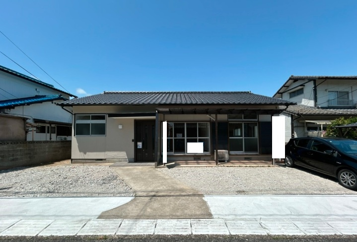 東観音町中古住宅の外観