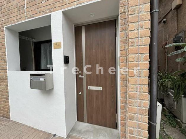 ヴィラ荒川3のエントランス