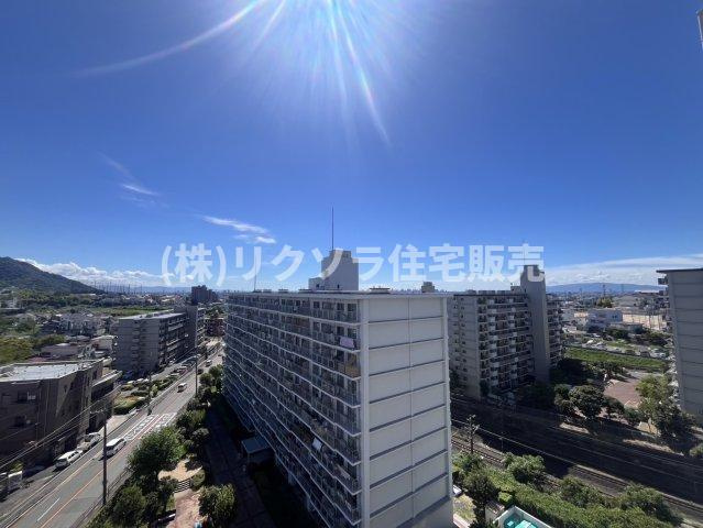 寝屋川東ファミリータウン中1番館の展望|■物件内覧・資金計画相談・住宅ローン相談、リフォーム相談、お問合せ受付中■
※当日・翌日のご内覧、ご相談はお電話でのお問合せがスムーズです！