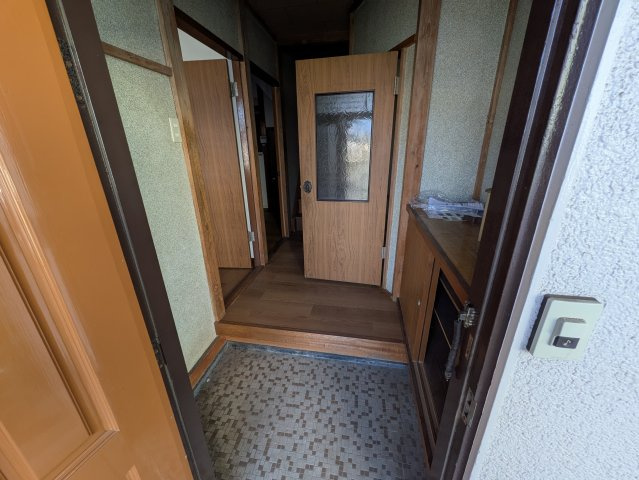 横浜元町ガーデン吉田町の玄関