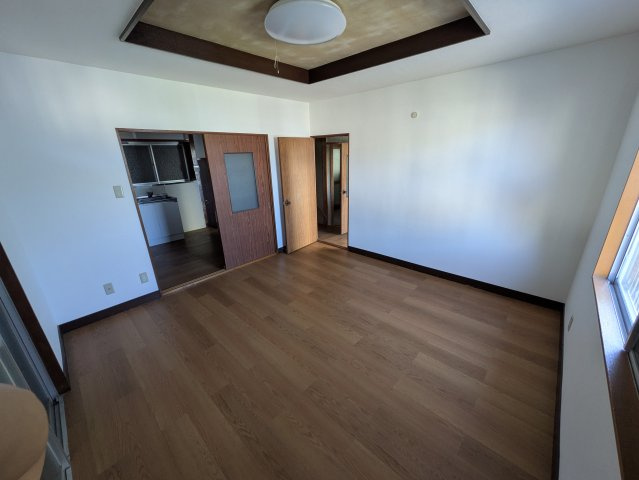 横浜元町ガーデン吉田町の居間・リビング