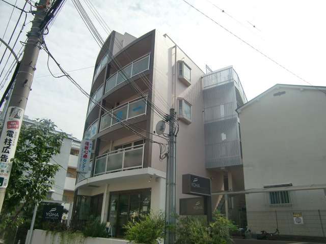 クラリティ王子の外観