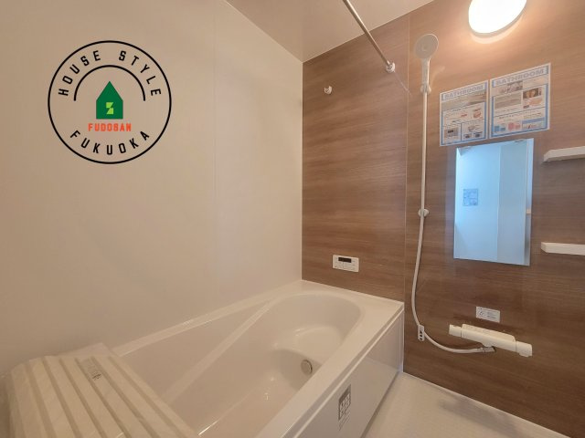 福岡市南区桧原7丁目第3-1棟（1号棟）の浴室|1日の疲れを癒してくれる広々バスルーム。雨の日のお洗濯にも大活躍な浴室乾燥機付です！