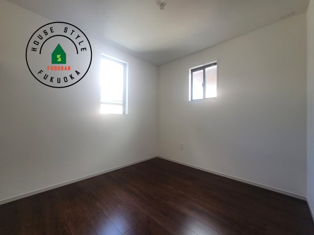 福岡市南区桧原7丁目第3-1棟（1号棟）の子供部屋|穏やかな光が差し込む室内には、穏やかな時間が流れます。