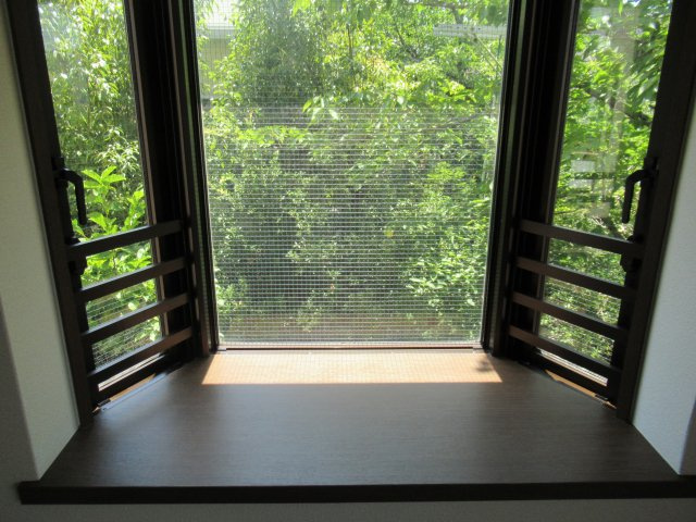 シティコート住吉本町３ＬＤＫの設備|出窓があります