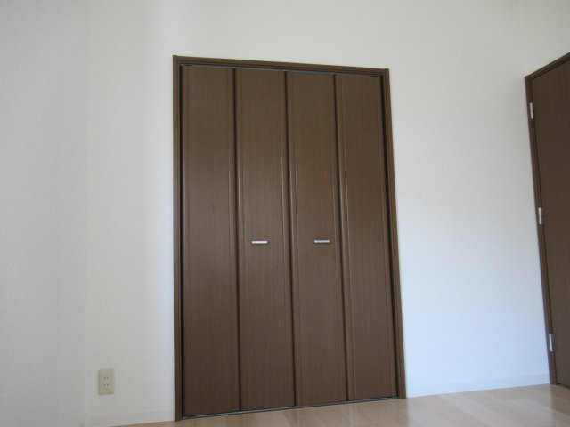 シティコート住吉本町３ＬＤＫの洋室|スタンダードな洋室です