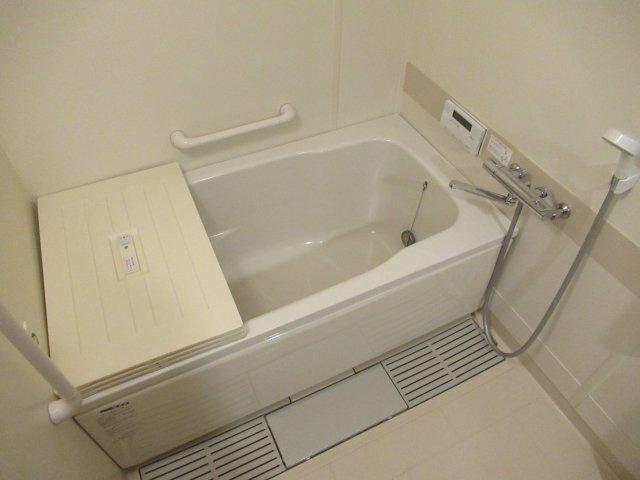 シティコート住吉本町３ＬＤＫの浴室|落ち着いた空間のお風呂です