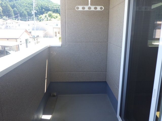 戸建　北広島町有田のバルコニー