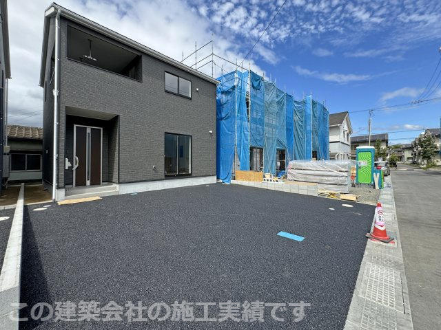 耐震+制震の家：住宅性能取得物件 手崎町 1号棟の外観|★先着順販売受付開始
★子育てグリーン住宅：40万円交付対象物件
◎耐震+制震の家：手崎町 1号棟
◎価格への挑戦と性能にもこだわった家
◎ゆめマート徒歩10分
◎吉和小徒歩10分
◎尾道駅徒歩22分