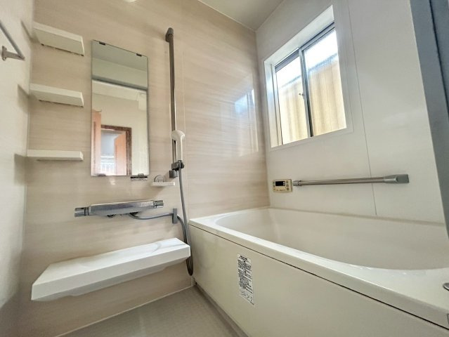 八街は戸建ての浴室