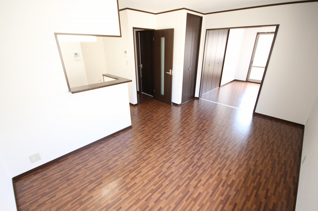 プランドールレーブの居間・リビング|※お部屋により仕様が異なる場合があります※