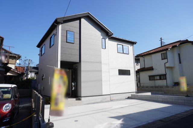 草加市小山1丁目 新築分譲住宅 全2棟 1号棟の外観