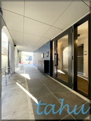 Rinascita町屋　凛のエントランス