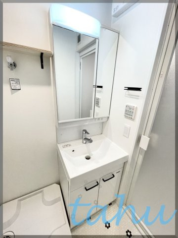 Rinascita町屋　凛の独立洗面台