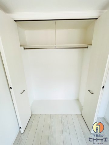 グレイスハイムの収納|洋室のクローゼットです