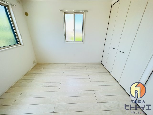 グレイスハイムの洋室|5.7帖の洋室です