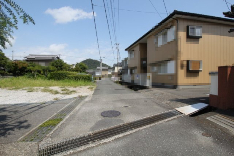 介良乙　新築戸建　4号棟（全4区画）の前面道路含む現地写真
