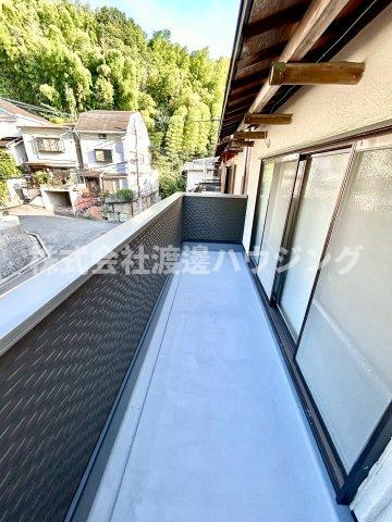 野崎2丁目一戸建のバルコニー