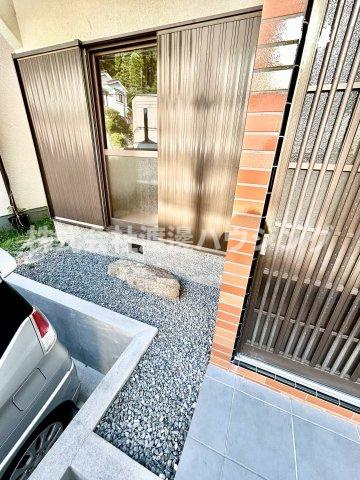 野崎2丁目一戸建の庭