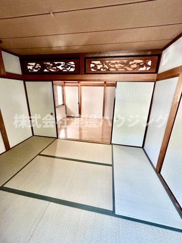 野崎2丁目一戸建の和室