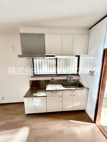 野崎2丁目一戸建のキッチン