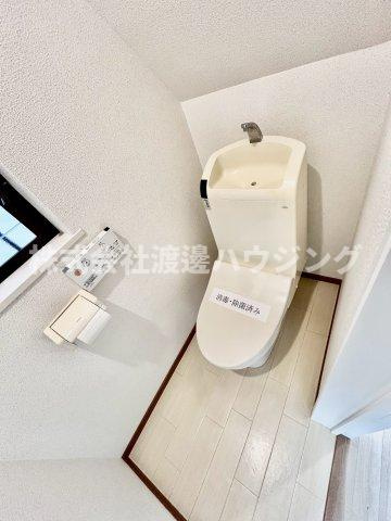 野崎2丁目一戸建のトイレ