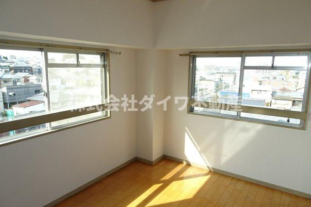 ステープル六供の洋室|北