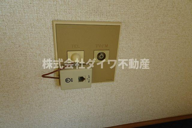 ステープル六供の設備|和室TV電源