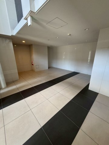 大阪市西区川口３丁目の賃貸マンションのロビー