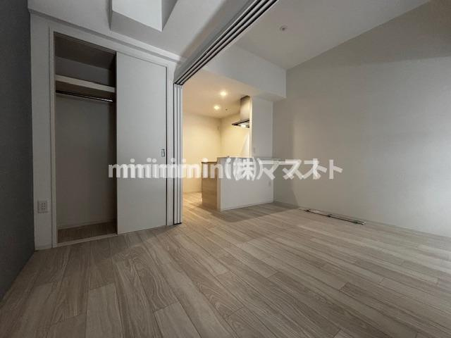 セレニテ日本橋エクラの洋室