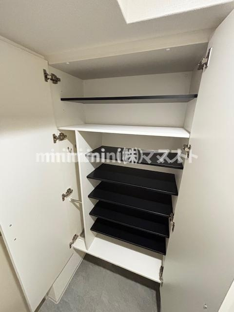 セレニテ日本橋エクラの収納