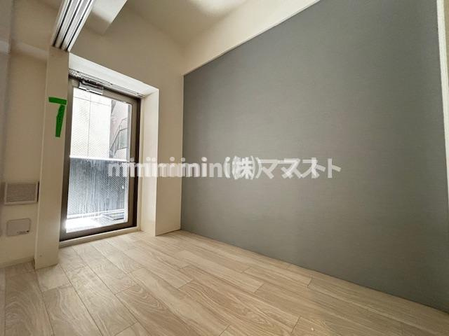 セレニテ日本橋エクラの洋室