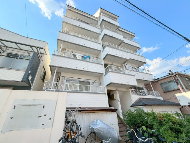 メゾンエトワールの外観