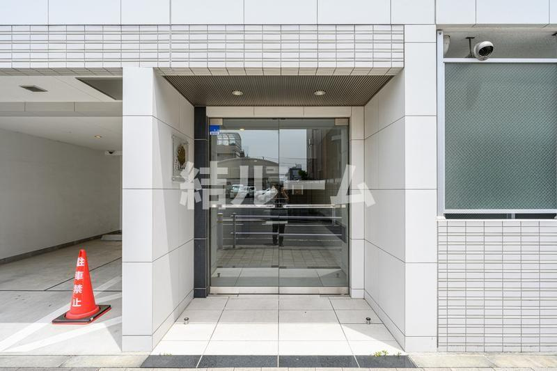 板橋区坂下１丁目の賃貸マンションのエントランス