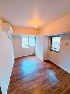 【洋室】 | サンフォーリーフタウン桜ノ宮サンメゾンコート