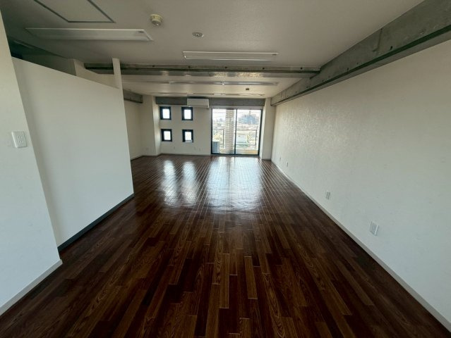 百々西町107ビル401の内装