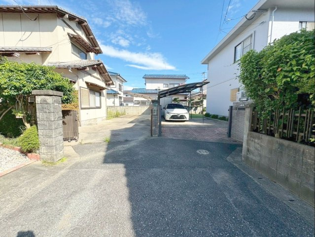 福岡市東区和白6丁目　土地の前面道路含む現地写真|前面道路含む現地写真（私道）
