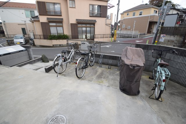 リブリ・エンジュのその他共用部分|駐輪場があります