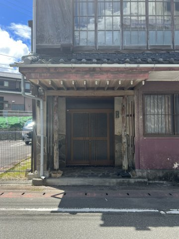 本町戸建て　国登録有形文化財の玄関
