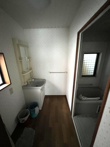 本町戸建て　国登録有形文化財の脱衣所