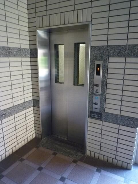 ラ・ヴェルデのエントランス