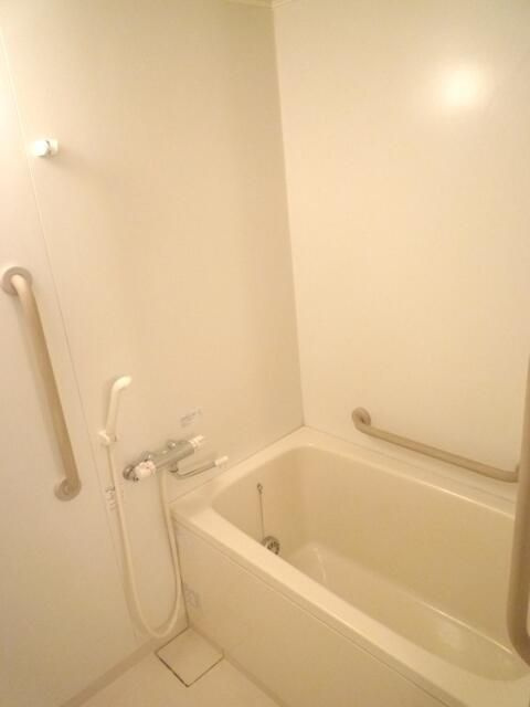 ラ・ヴェルデの浴室