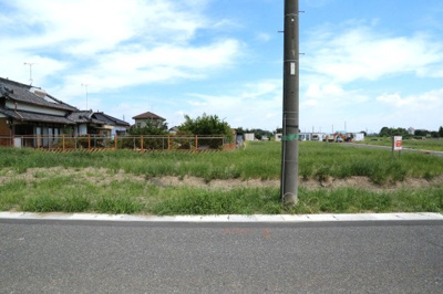 【前面道路含む現地写真】 | 上川崎全８区画Ｎｏ,２ | 西側市道より撮影