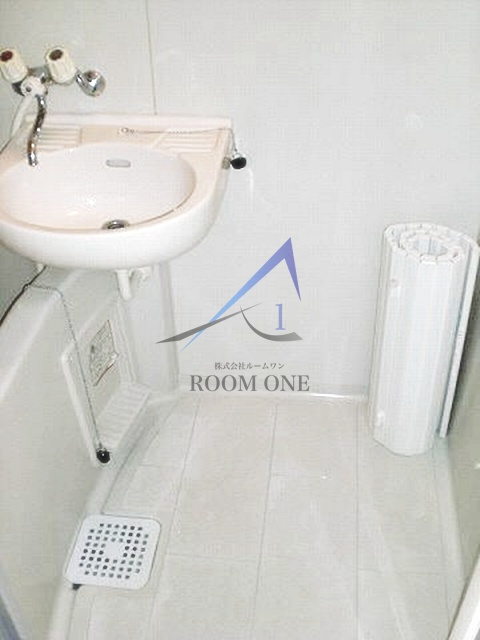 ドエル・マインの洗面所|洗面台です。