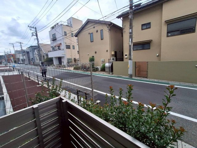 メゾン パーシモンの展望