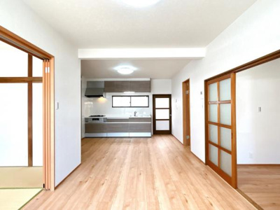 【居間・リビング】 | 光市光井5丁目戸建