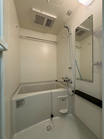 ディアレイシャス名古屋中村公園　名古屋市賃貸　仲介手数料無料の浴室