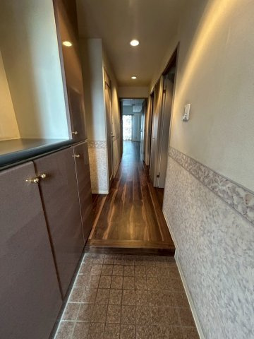 ダイアパレス千葉桜木　中古マンションの玄関