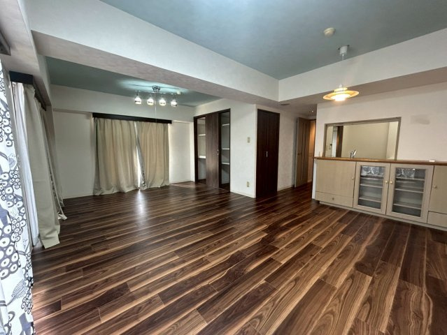 ダイアパレス千葉桜木　中古マンションの居間・リビング